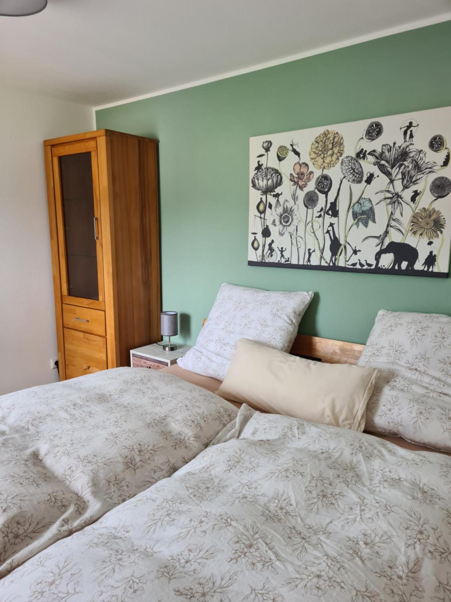 Ferienwohnung Burgblick Pelm Luaran gambar