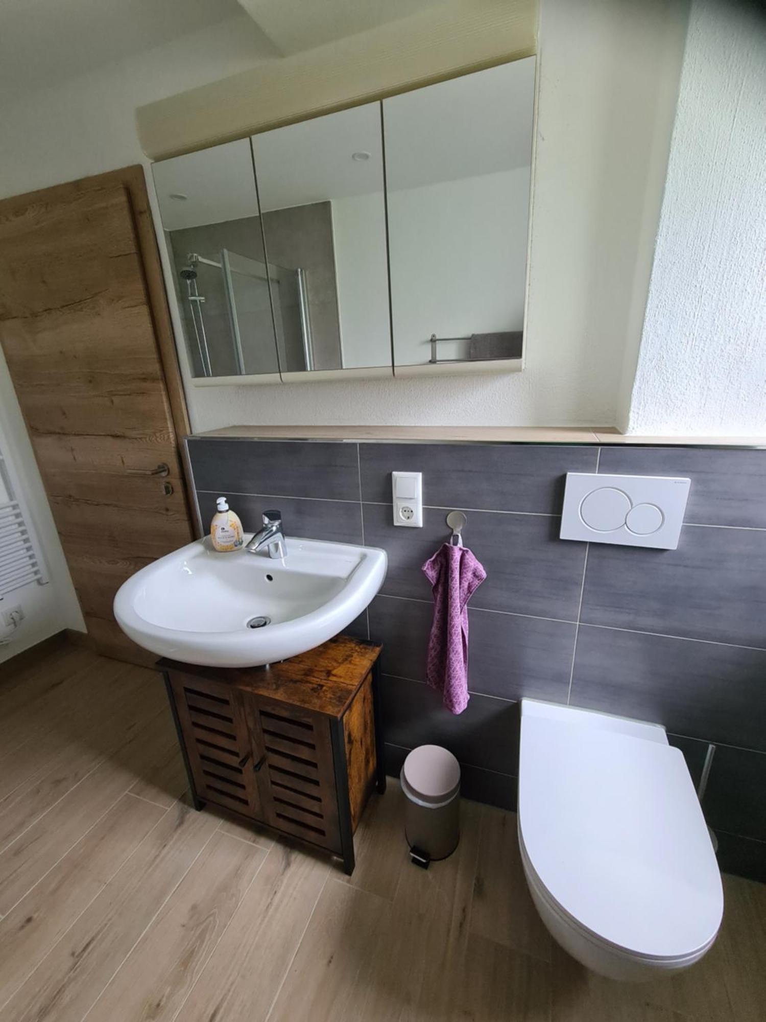 Ferienwohnung Burgblick Pelm Luaran gambar